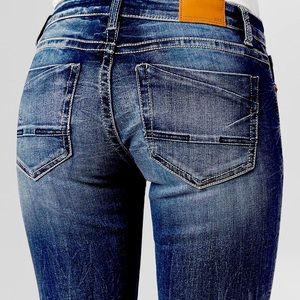 BKE SUPERIOR QUALITY SINCE 1967!👖❤️